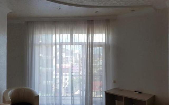 Roof Inn