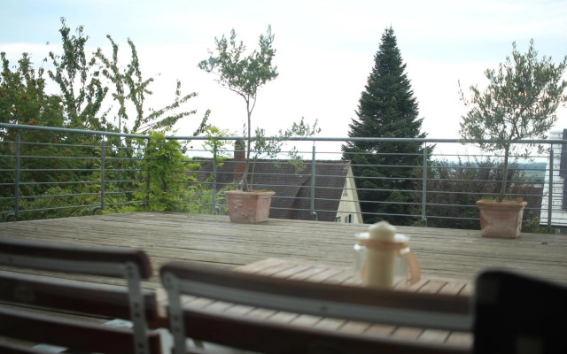 zuHause mit Berg-und BodenSeesicht