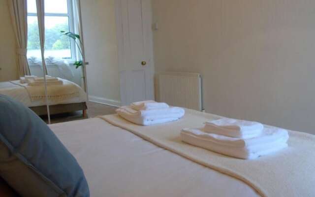 Snug - Tearlag Apartment