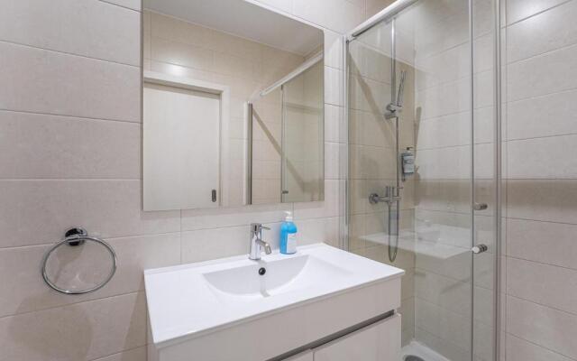 GuestReady - Office Residence 1