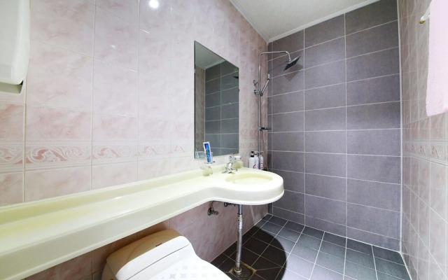 Suwon Hotel Inside