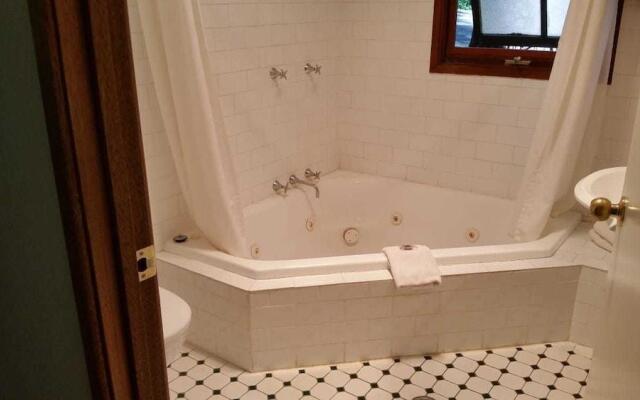 The Tops Organic Retreat