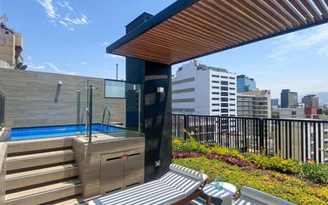 w Picturesque 2BR in the Heart of Miraflores