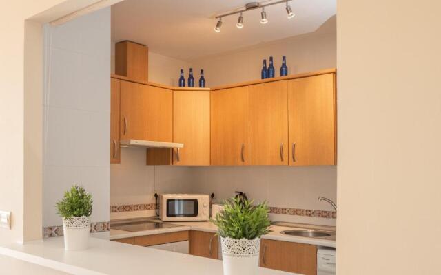 2270-Amazing new 2 bedrooms with furnished terrace