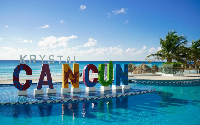 Krystal Cancun