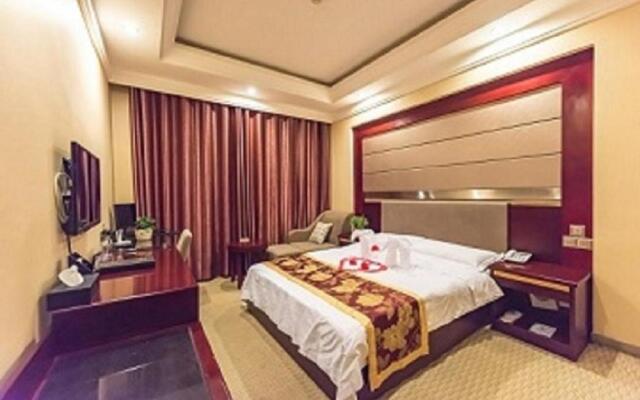 Dunhuang Gold Dragon Hotel