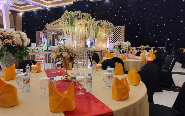 Unhas Hotel & Convention