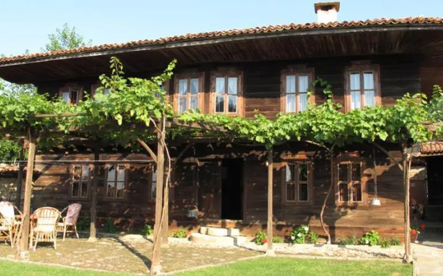 Hadjigergys Guest House