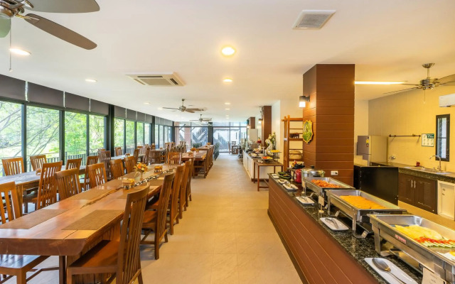 Rain Tree Khao Yai Hotel