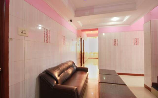 OYO 9113 IBRAS Residency