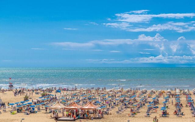 Summertime Family Resort