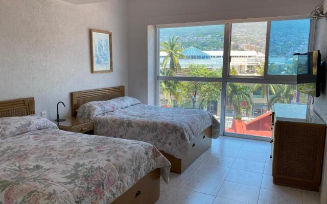 Comfortable Beachfront apartment in Acapulco