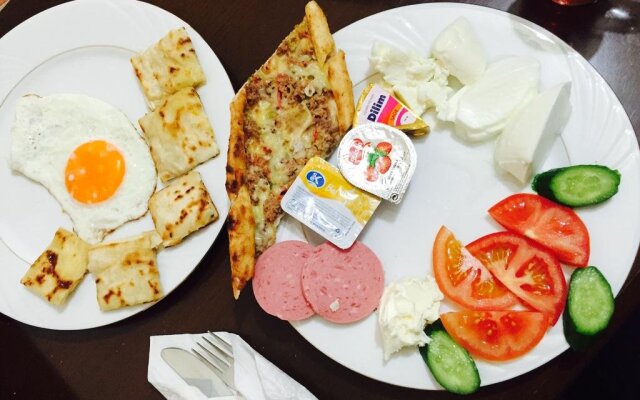 Pelin Pansiyon