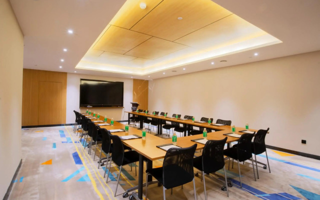 Hampton by Hilton Guangzhou Zhujiang New Town