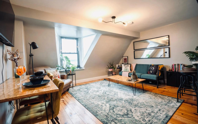 Modern Penthouse Apartment in Cobh Town