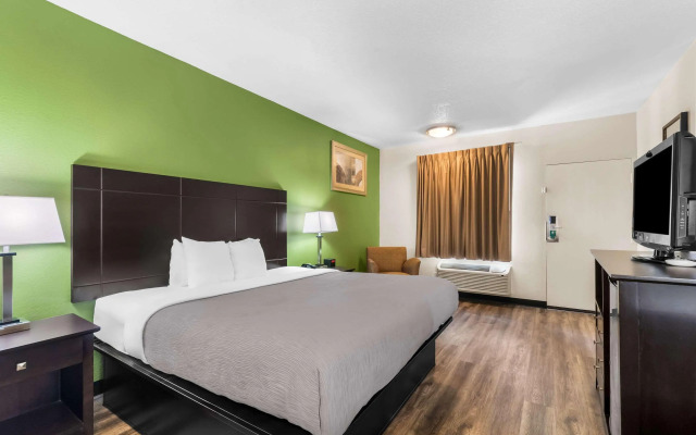 Quality Inn Tullahoma