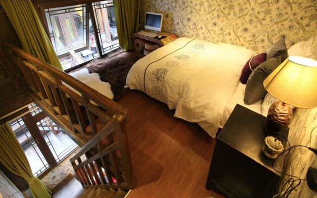 Southern Cross Inn