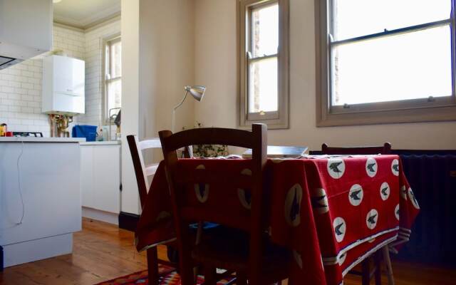 1 Bedroom Apartment in Clapton