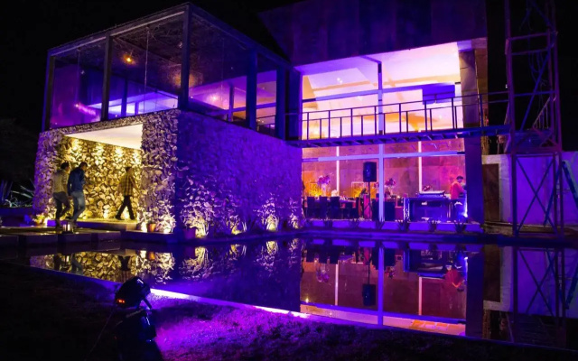 Tunas & Cabras Hotel