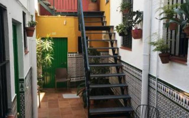 Hostal Rompeolas