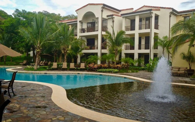 2-BD Ocean-View Condo on 3rd Floor
