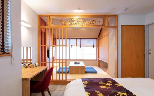Tanakaya Kyotokarasuma