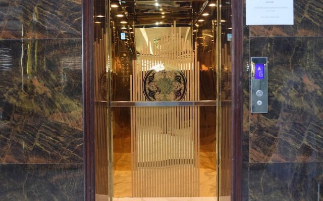 Swat Palace Hotel by Northin