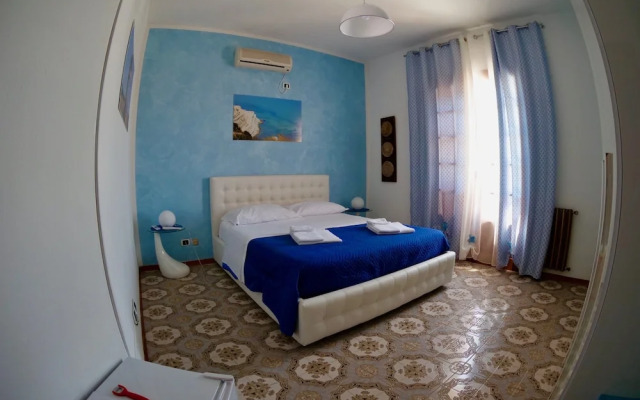 B&B Mareblu