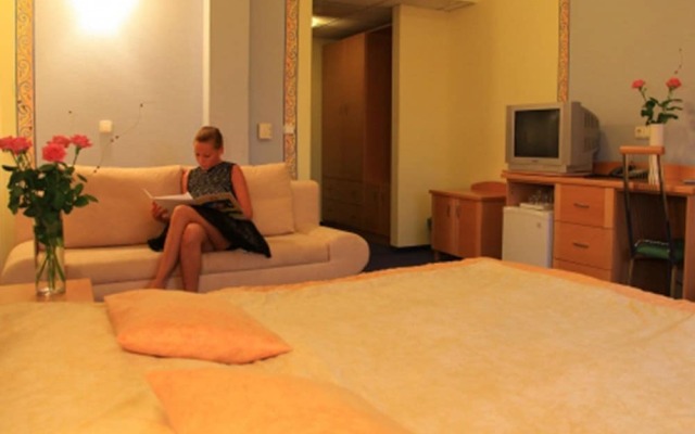 Hotel Négy Évszak
