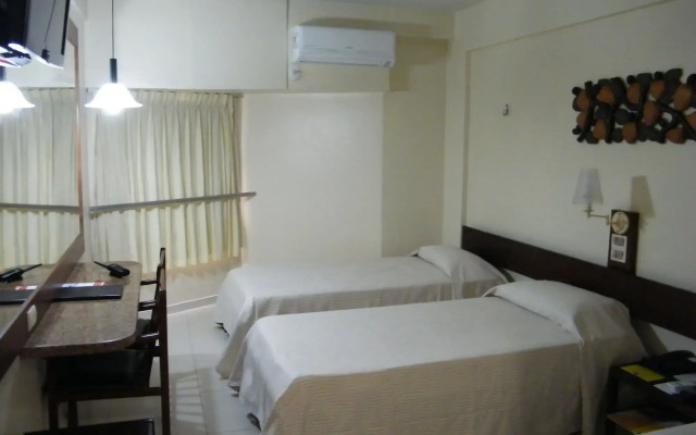 Littoral Hotel
