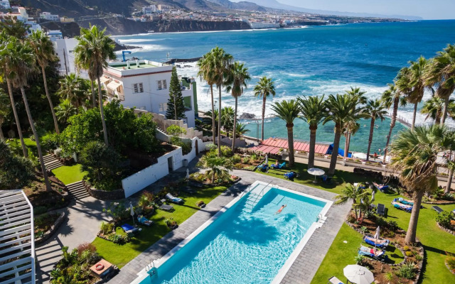 OCEANO Health Spa Hotel