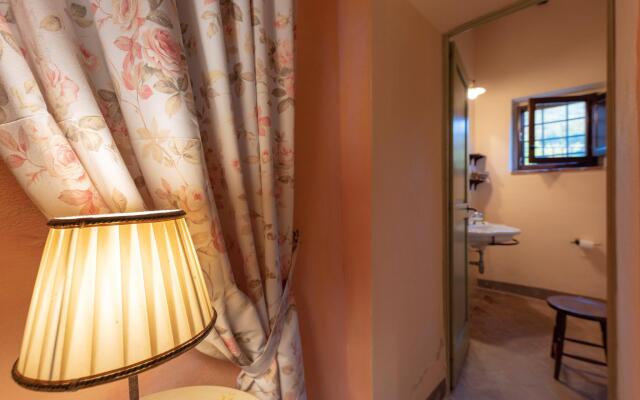 Apartment in Chianti With Pool ID 3939