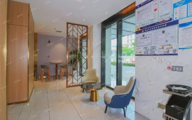 ZheTing Hotel (Jingzhou Jianghan Road No.1 People's Hospital)