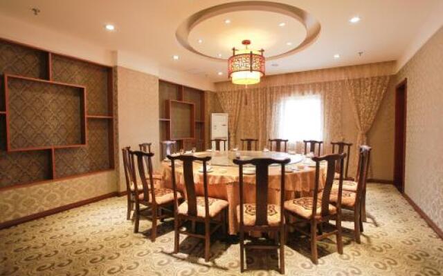 Greentree Inn Liyang East Nanhuan Road High Speed