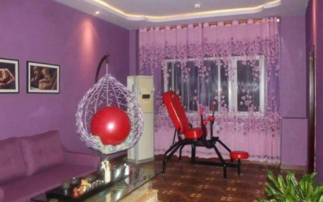 Aike 88 Hotel (Guangrao Bus Station Chengnan Wholesale Market Branch)