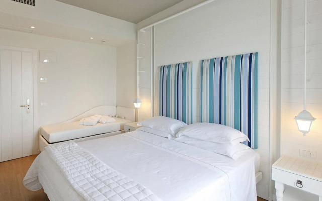 Luxor Beach Boutique Hotel Cattolica