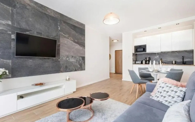 Apartment With Swimming Pool, Terrace, Pobierowo