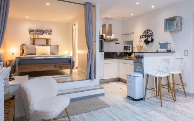 Un Cottage Alpin chaleureux dans le coeur d Annecy avec 2 vélos