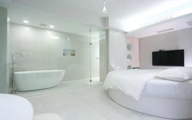 The Fantasy Apartment