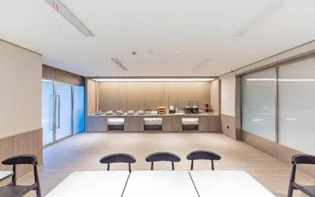 Hanting Hotel Shanghai Xiaonanmen Metro Station