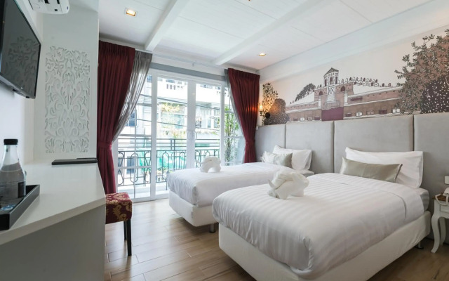 White Ivory Bed & Breakfast
