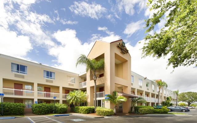 Quality Inn Miami Airport - Doral