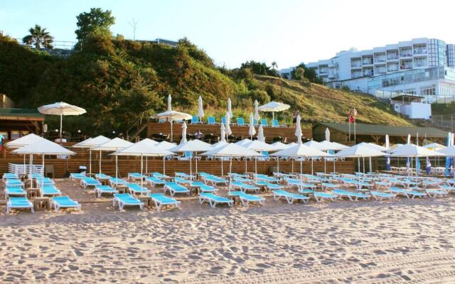 Palm Beach Şile Villa Hotels