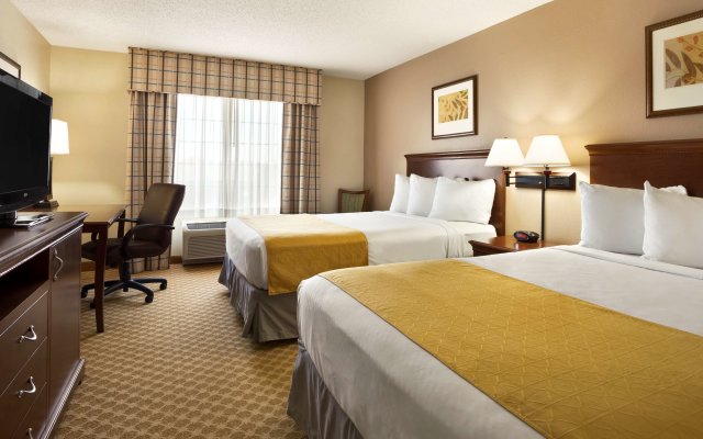 Country Inn & Suites by Radisson, Toledo, OH