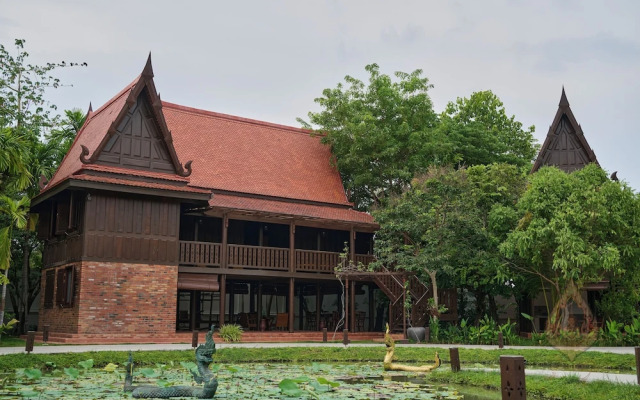 Phoum Chaufea Resort