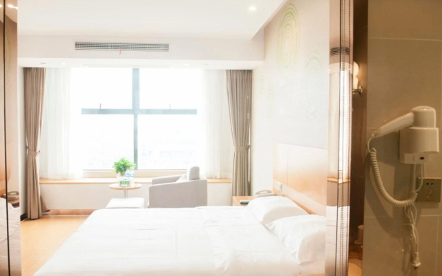 GreenTree Inn Jiaxing Haiyan County Passenger Depot Branch