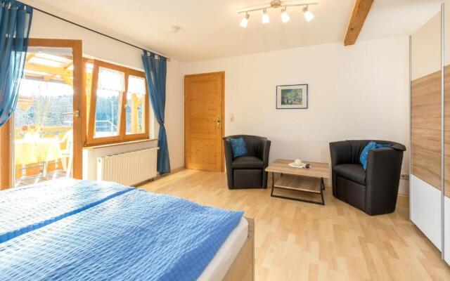 Apartment mit Balkon
