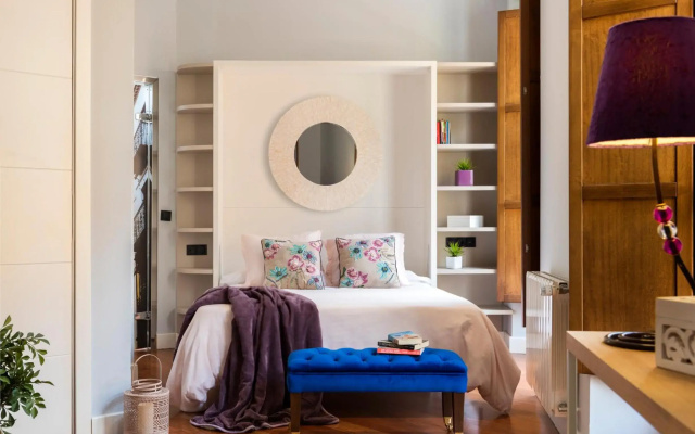 Cathedral Luxury Studio, Swimming Pool and Cathedral Views