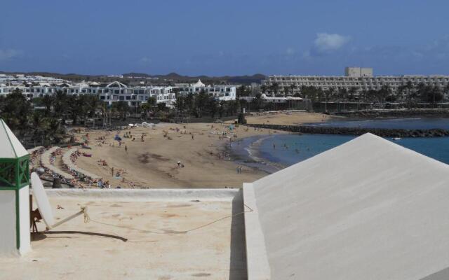 Realrent Costa Teguise Beach