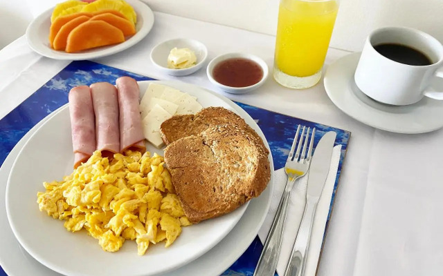 Hotel 1525 By Geh Suites